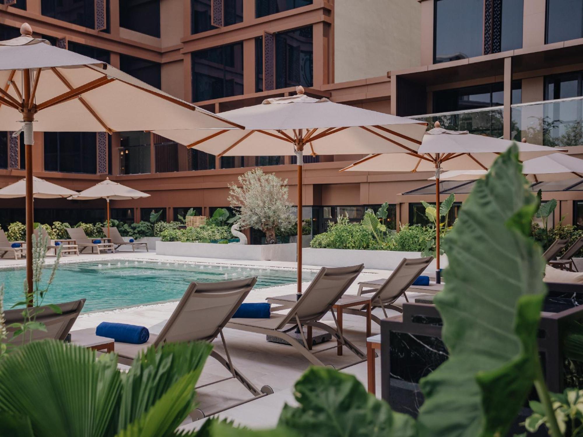 Nysa Hotel Bangkok Sukhumvit 11 외부 사진 The pool at the hotel