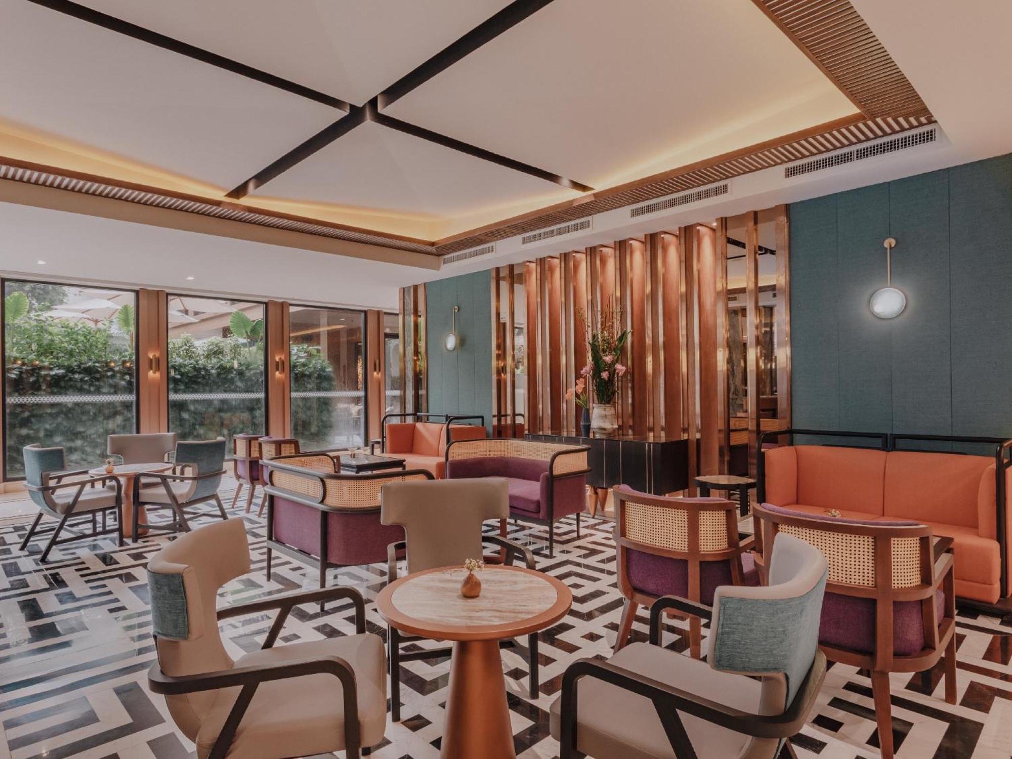 Nysa Hotel Bangkok Sukhumvit 11 외부 사진 The interior of the restaurant