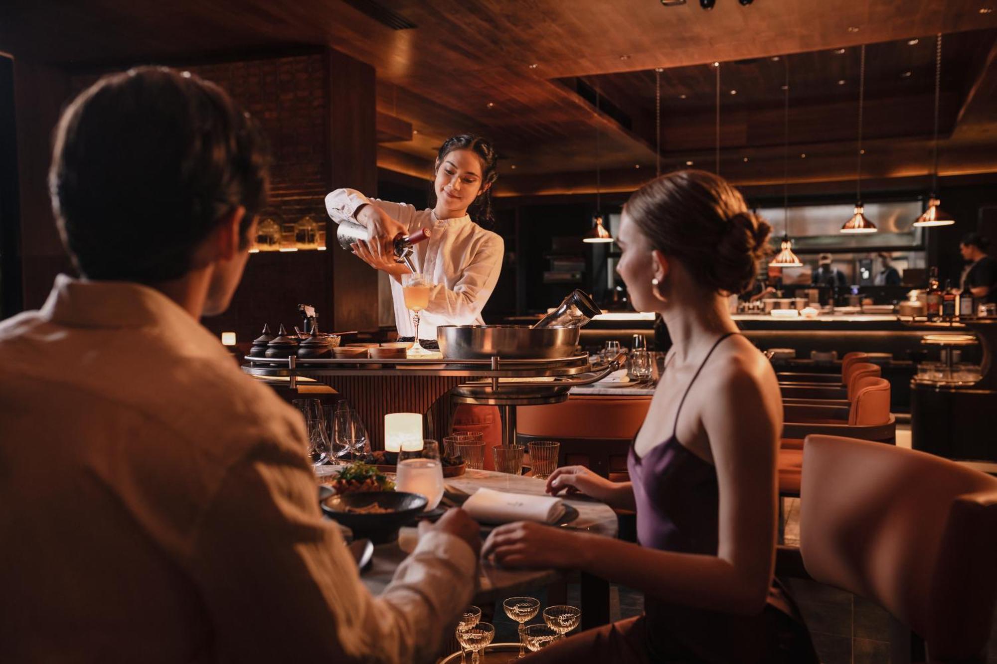 Nysa Hotel Bangkok Sukhumvit 11 외부 사진 A restaurant in Moscow