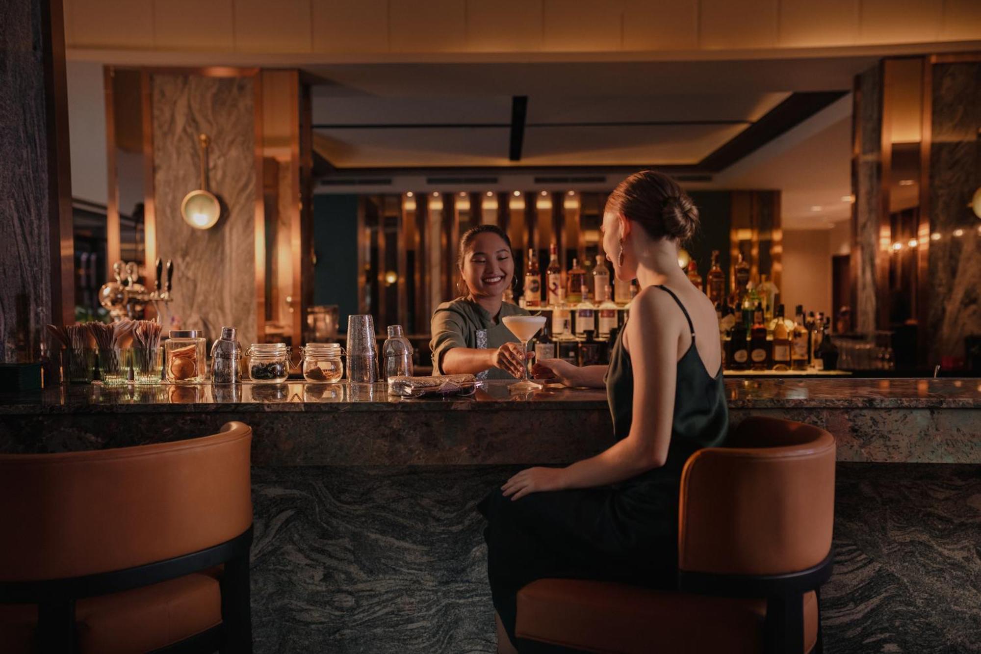 Nysa Hotel Bangkok Sukhumvit 11 외부 사진 The Bar